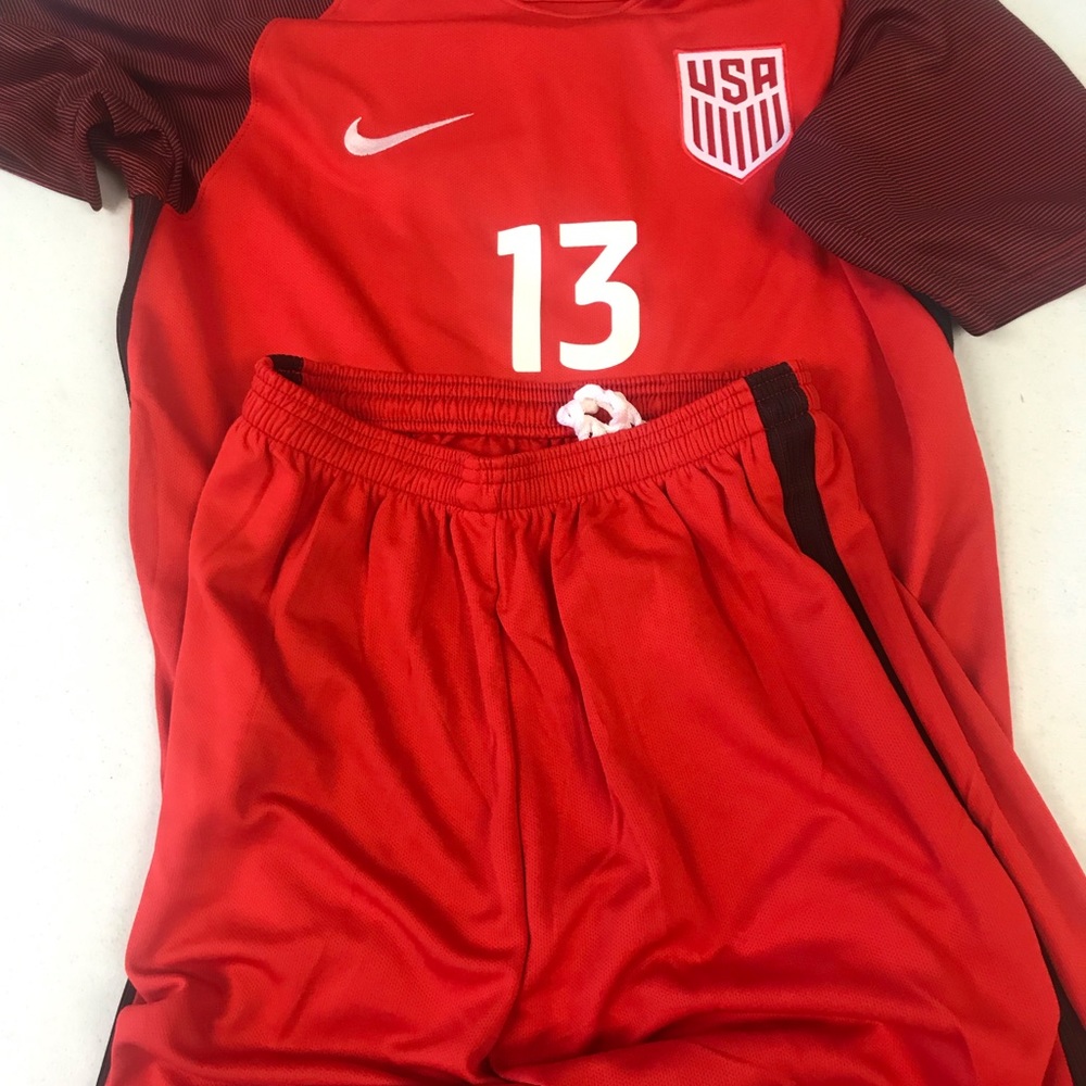 Boys new size 28 Nike soccer outfit